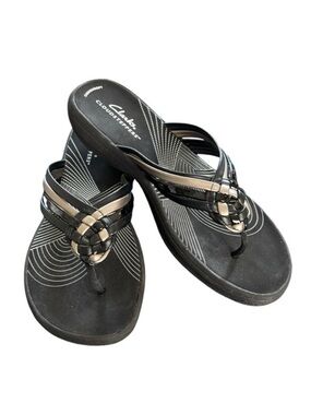 NWT Clark’s Cloudsteppers Breeze Coral Black Bronze Flip Flops Sandals, size 11
